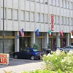 Italia Vintage Hotel 3*