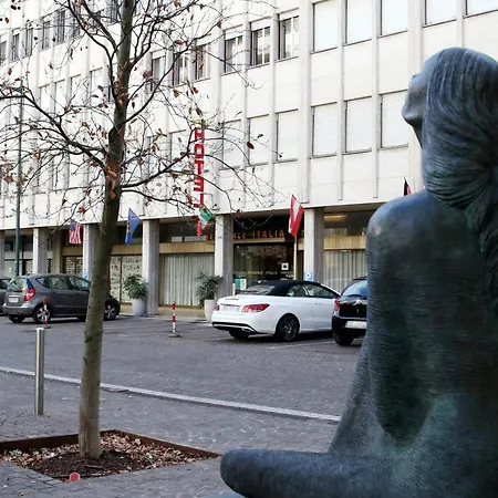 Italia Vintage Hotel 3*